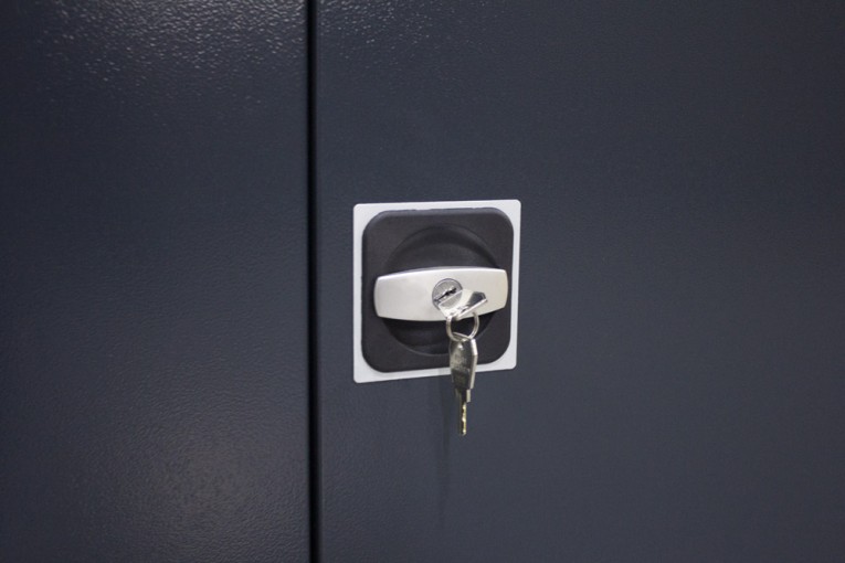 Шкаф SMART хозяйственный купить в Калуге