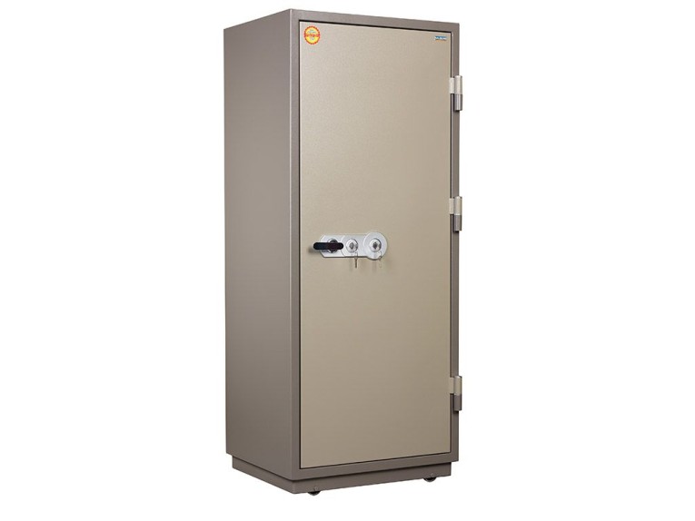 Огнестойкий сейф Valberg FRS 173.T-KL купить в Калуге