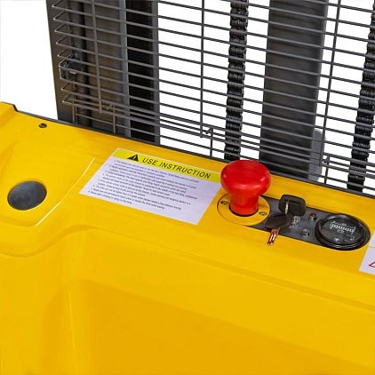 Штабелер электрический самоходный CDD15R-E (N) (1500 кг; 3,3 м; 24В / 105Ач) SMARTLIFT (SMART) купить в Калуге Штабелер электрический самоходный CDD15R-E (N) (1500 кг; 3,3 м; 24В / 105Ач) SMARTLIFT (SMART) купить в Калуге