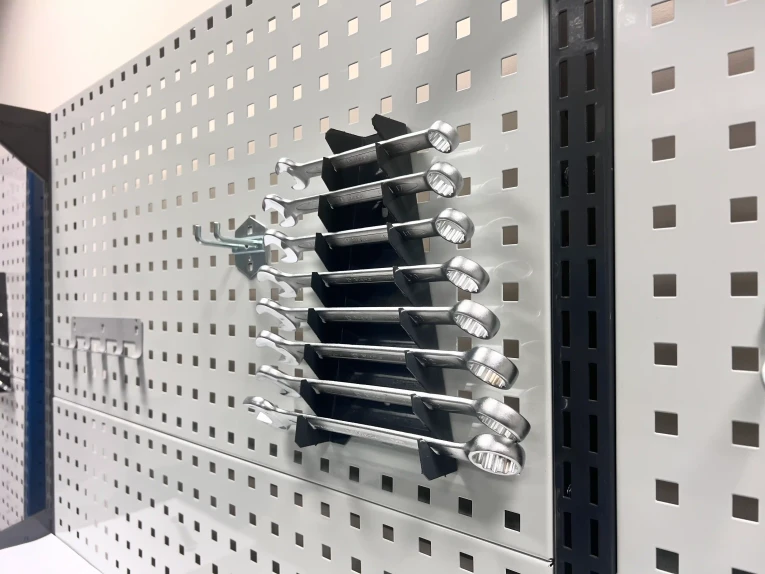 Верстак CTR 2232.S4L34.24-2F купить в Калуге Верстак CTR 2232.S4L34.24-2F купить в Калуге