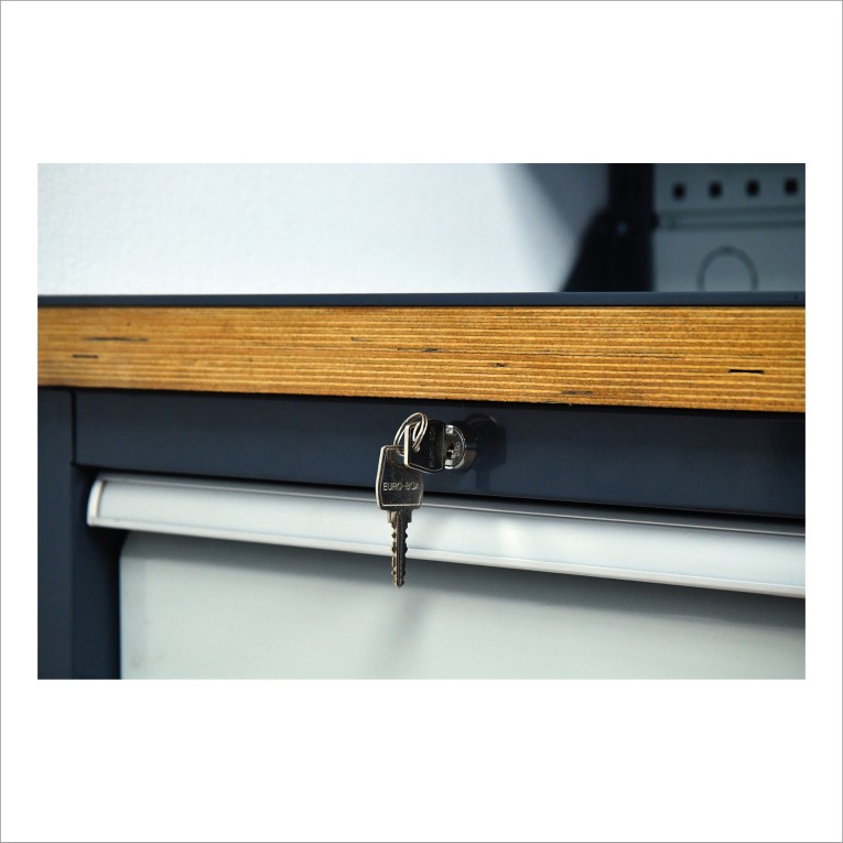 Верстак FBK 205.56.4-2F купить в Калуге