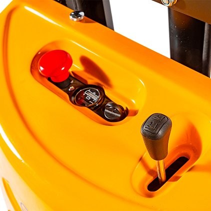 Штабелер с электроподъемом BDA-II 1516 (1500 кг, 1,6 м, 12В / 85Ач) SMARTLIFT (SMART) купить в Калуге Штабелер с электроподъемом BDA-II 1516 (1500 кг, 1,6 м, 12В / 85Ач) SMARTLIFT (SMART) купить в Калуге